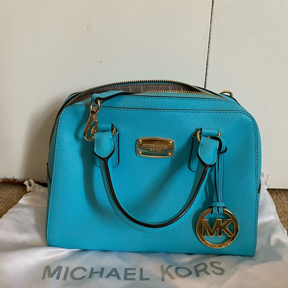 Small crossbody